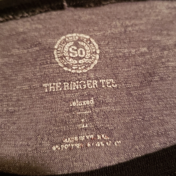 Tee-shirt - Picture 2 of 3